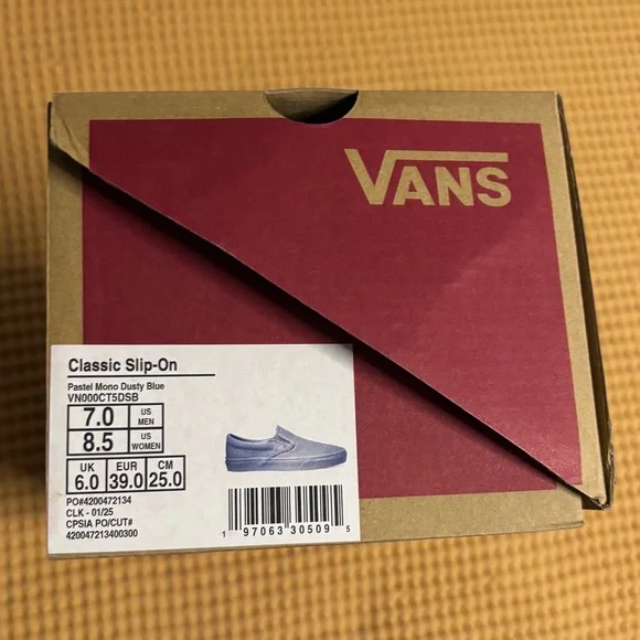 New in Box Vans Classic Slip-On | Pastel Mono Dusty Blue | US Women 8.5 / Men 7 - Picture 2 of 16